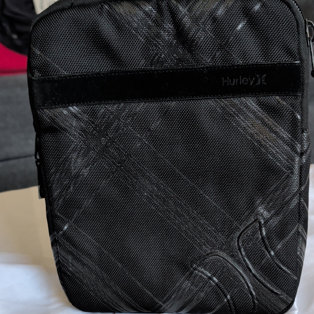Hurley Black Nylon Plaid-Pattern Messenger Sling